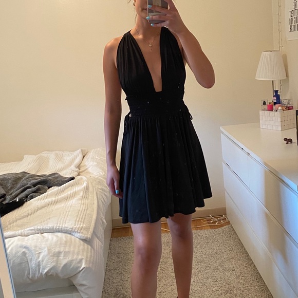 Express Dresses & Skirts - Express little black dress